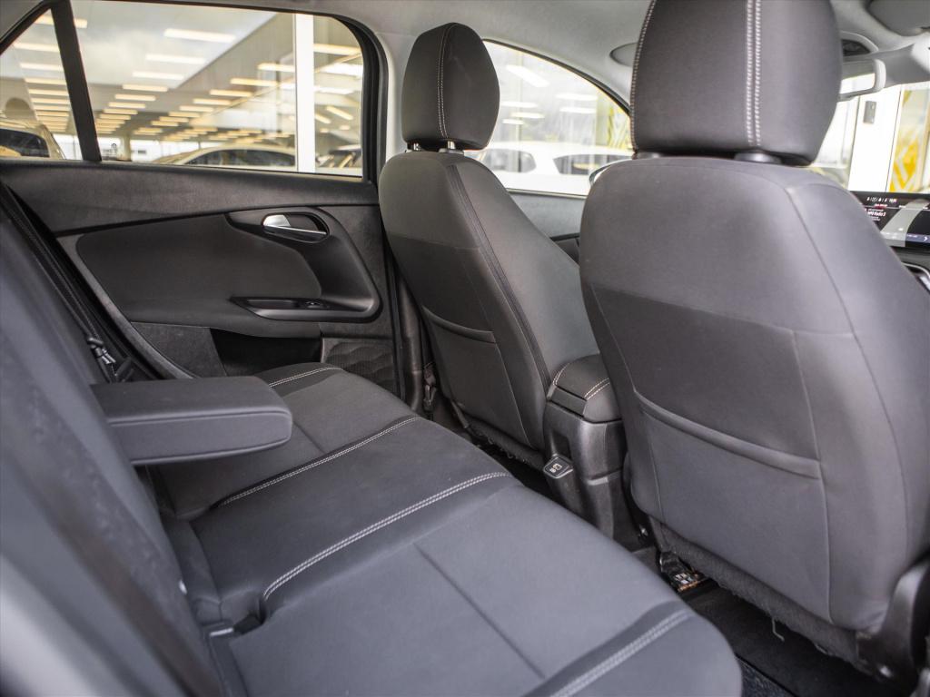 Fiat Tipo hatchback 1.5 hybrid 130pk cross automaat | camera | park. sensor
