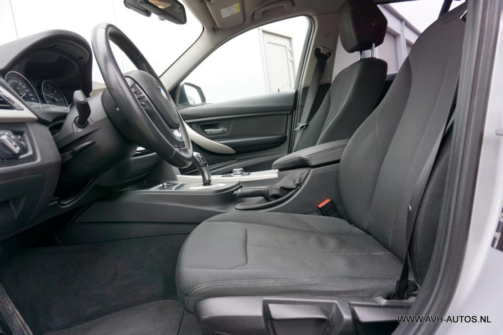 BMW 3-serie touring 320d ede corporate lease executive