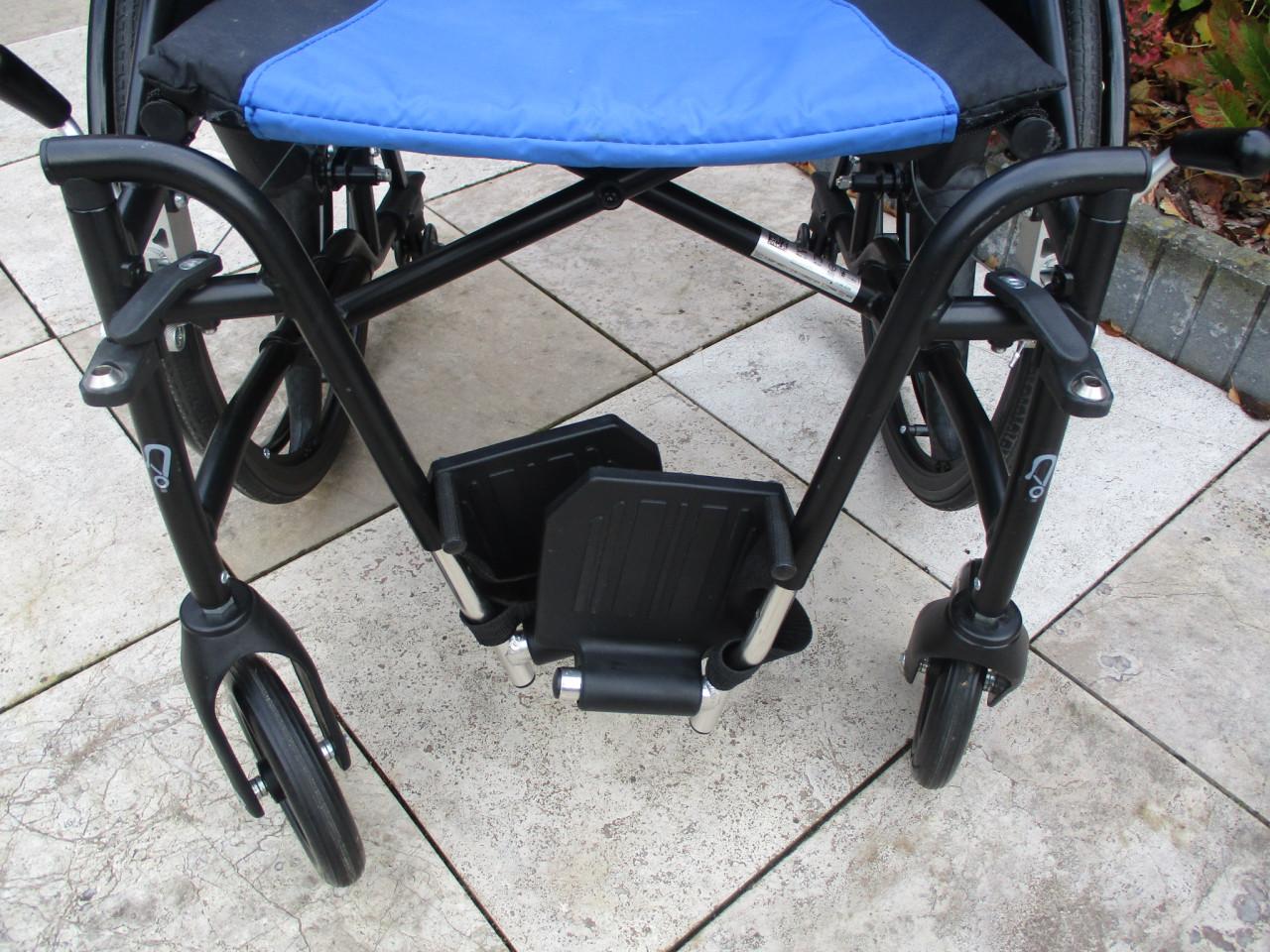 Nieuw Travixx de Luxe Comfort opvouwbare lichtgewicht rolstoel