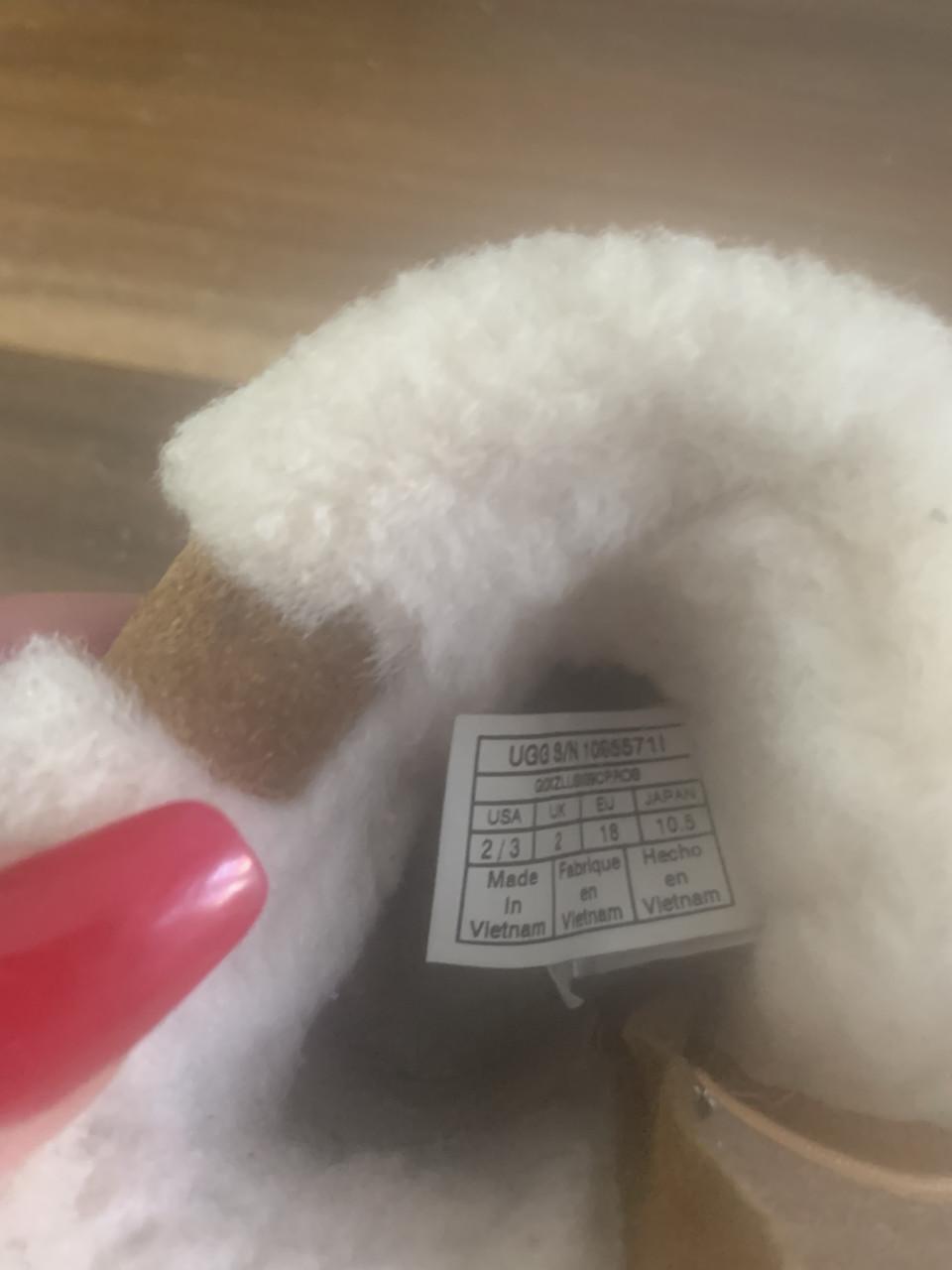 Ugg laarsjes maat 18