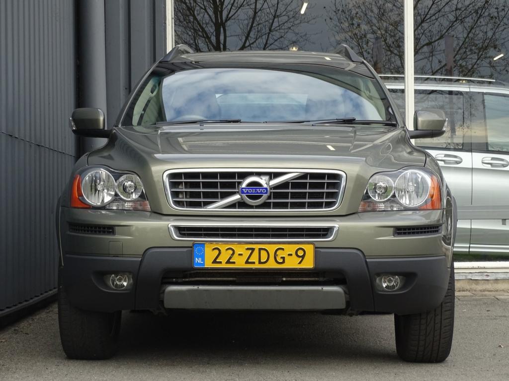 Volvo XC90 2.5 t5 limited edition rhd | 7-zits
