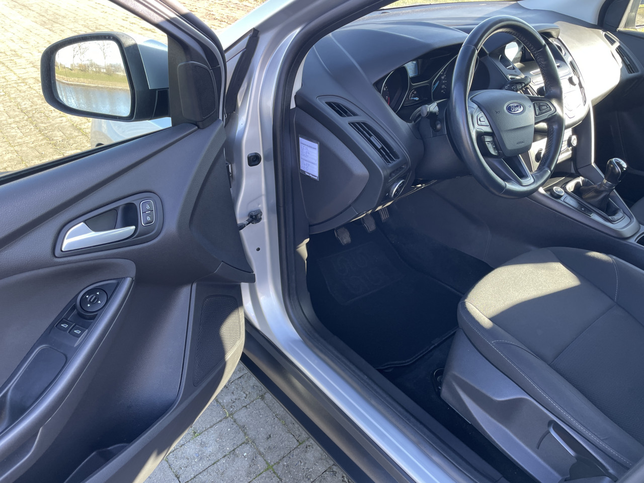 Ford focus 1.0 ecoboost station 2016