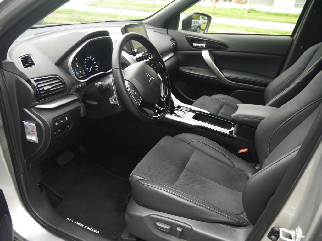 Mitsubishi Eclipse Cross 2.4 phev intense+|trekhaak|rijklaar