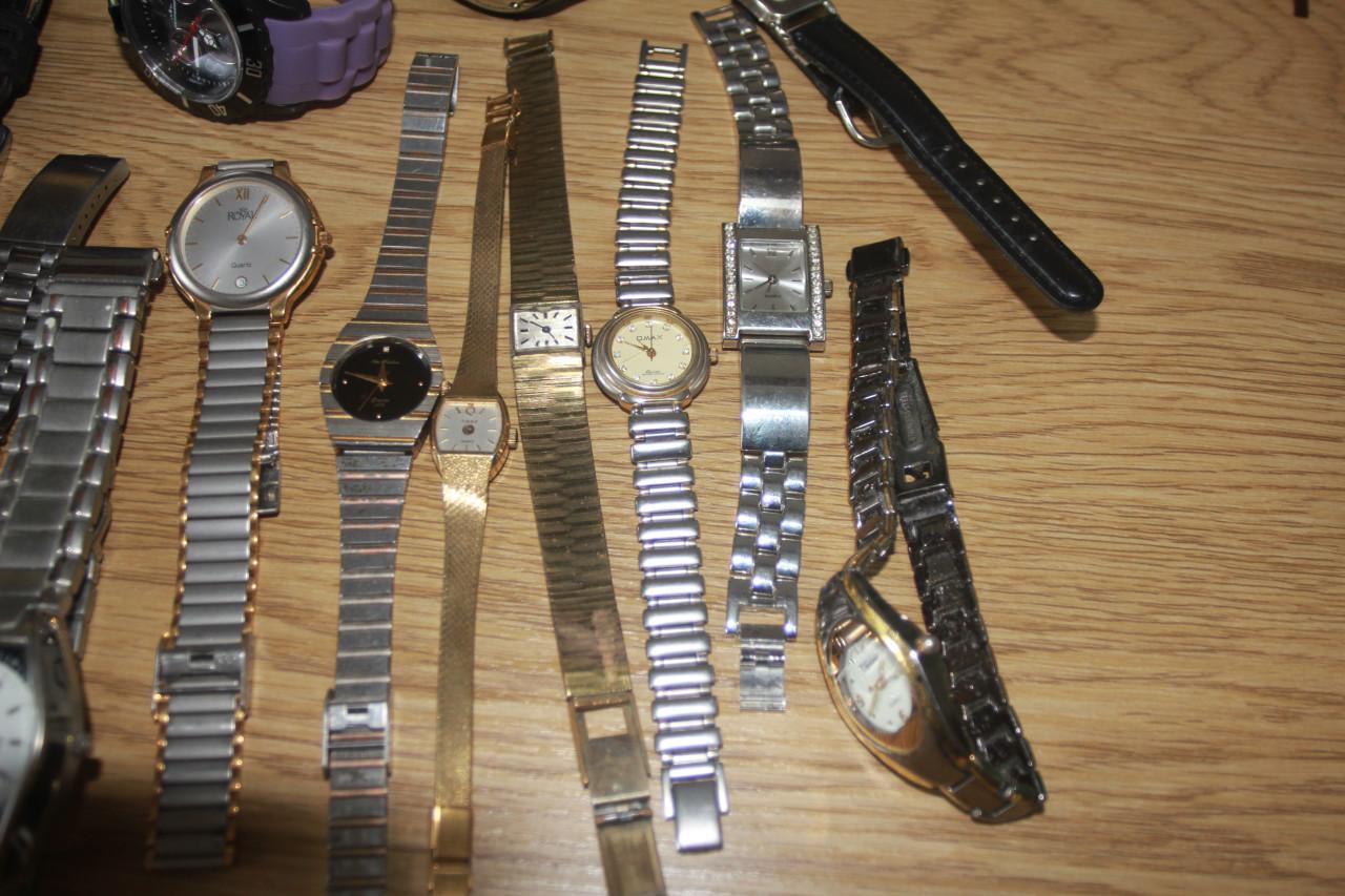 25 horloges/ dames+heren