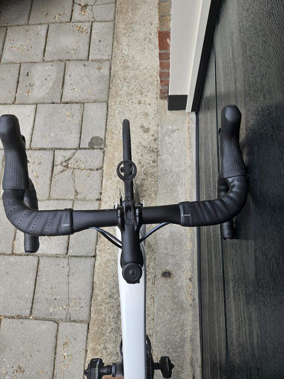 Trek Madone SL 6 in maat 54. Heel mooi!