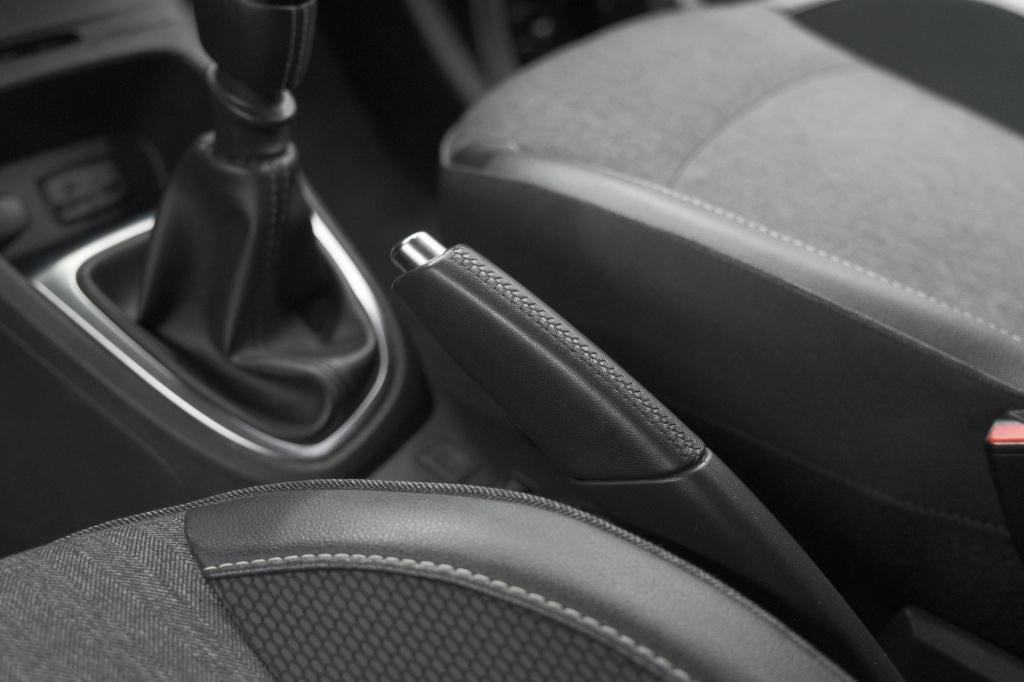 Renault Captur tce 130 intens | camera | navigatie | parkeersensoren | clim