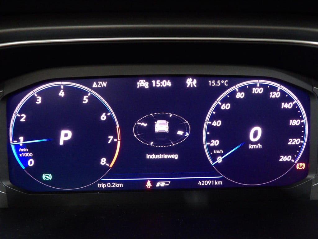 Volkswagen T-roc r-line 1.5 tsi 150pk 7-dsg