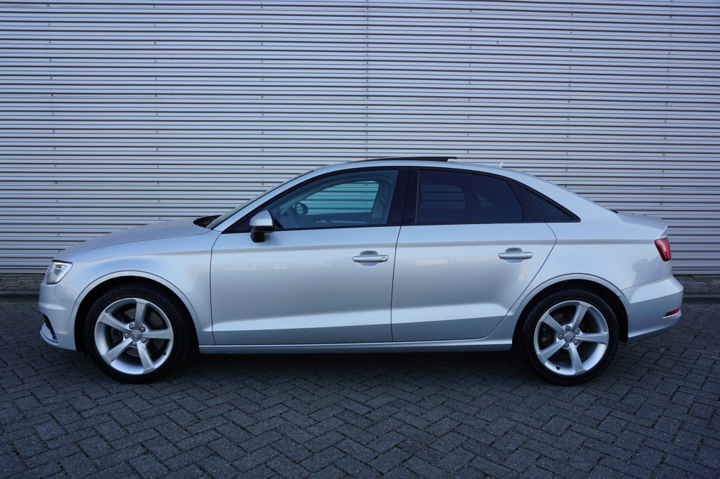 Audi A3 limousine 1.8 tfsi quattro ambition automaat panoramadak / leder / 