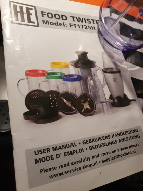 Leuk groot blenderset, HE Foodtwister in werkende en mooie staat...