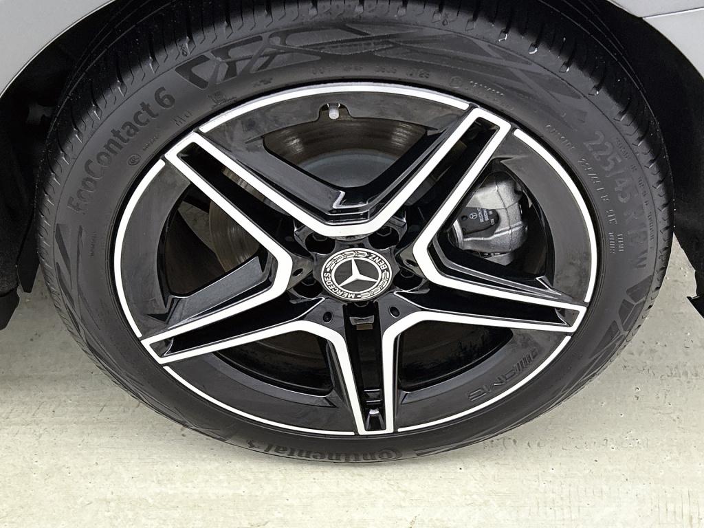 Mercedes-Benz A-Klasse 250 e business solution amg amg line | night pakket 