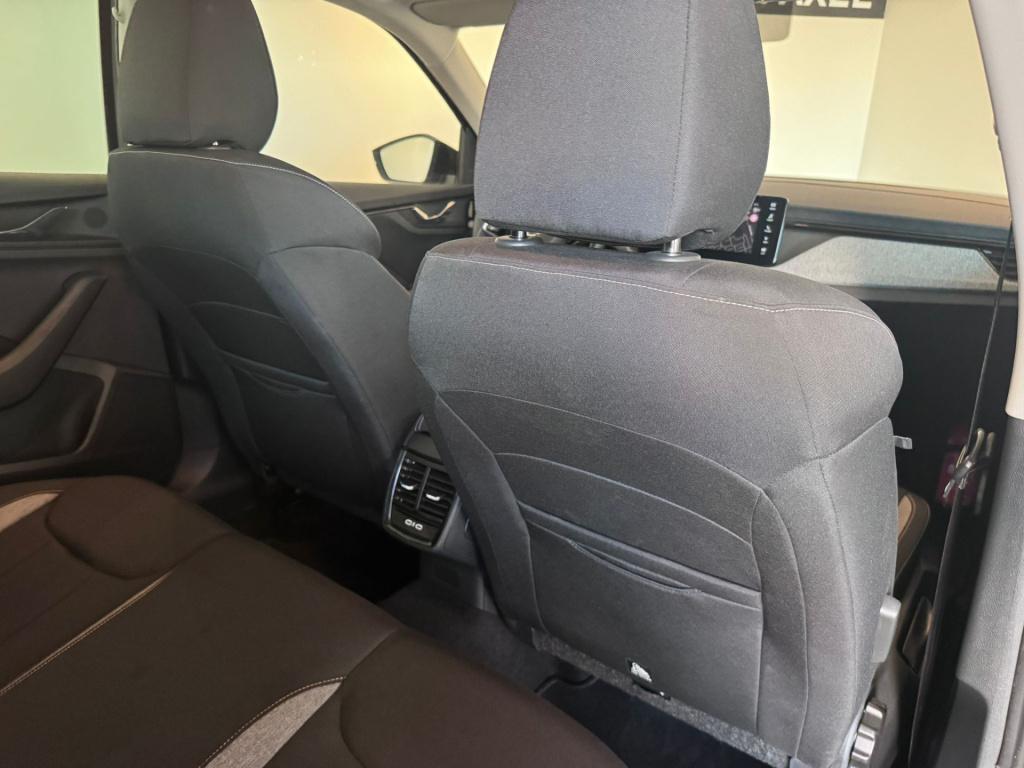 Skoda Kamiq 1.0 tsi business edition