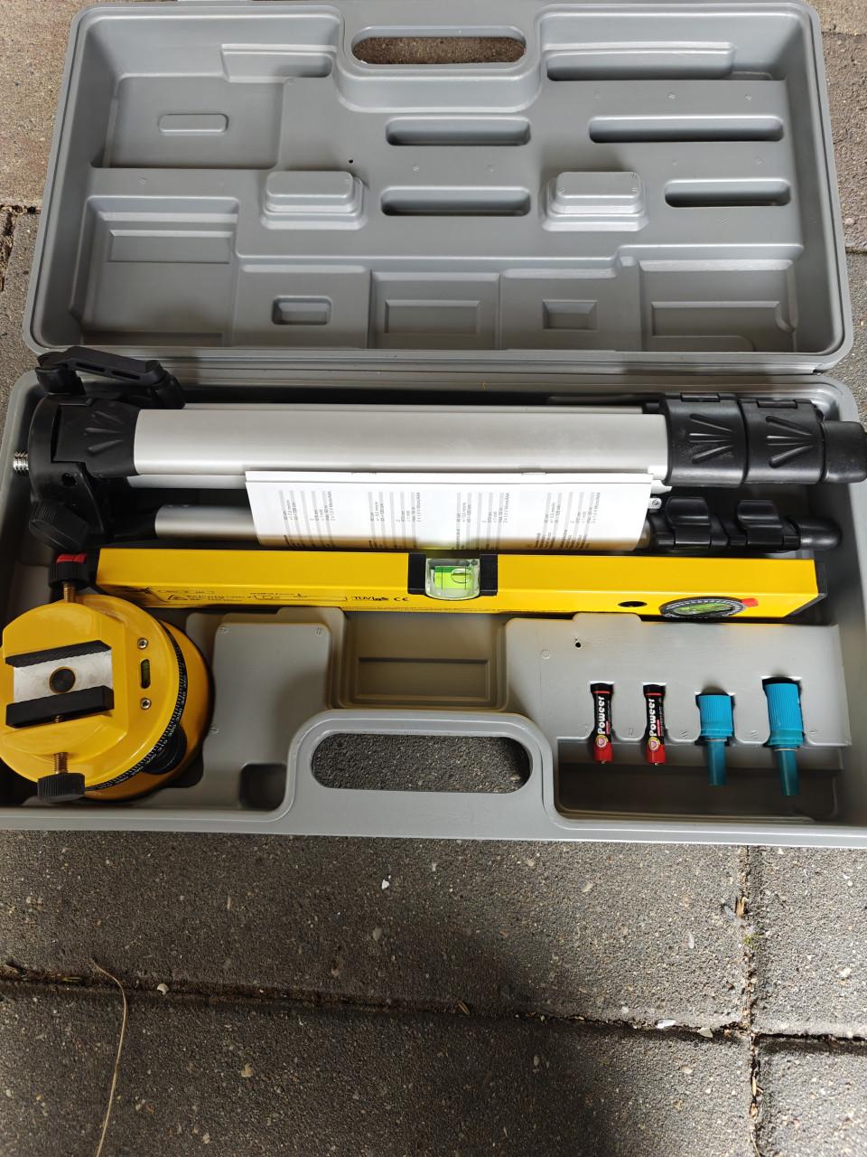 Powerfix laser + bouwlamp