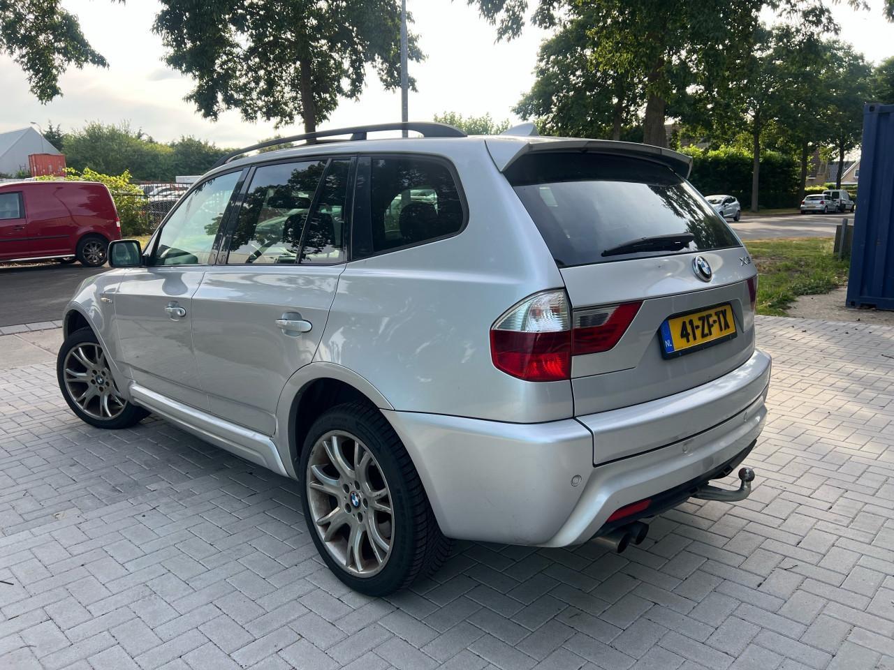 BMW X3 2.5si High Executive pano/automaat
