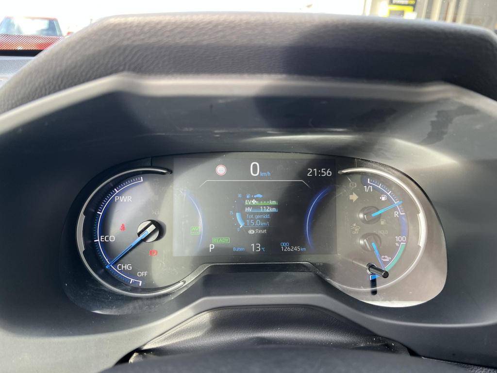 Suzuki Across 2.5 plug-in hybrid style