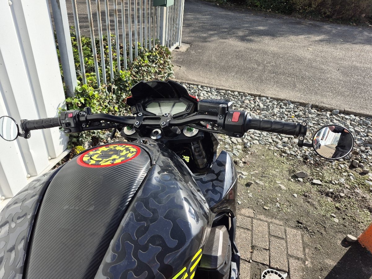 Kawasaki Z800 Performance uit 2015, boordevol extra's