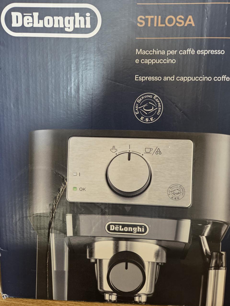 De Longhi  Expresso Machine