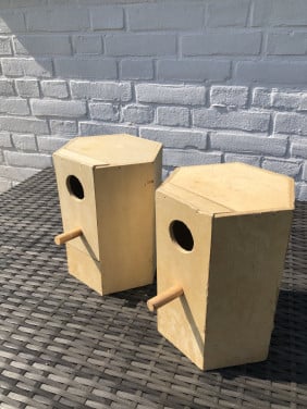 Twee Broedkastjes