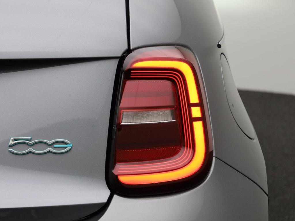 Fiat 500 C 500e 42 kwh la prima | cabrio | automaat | navigatie | virtual c