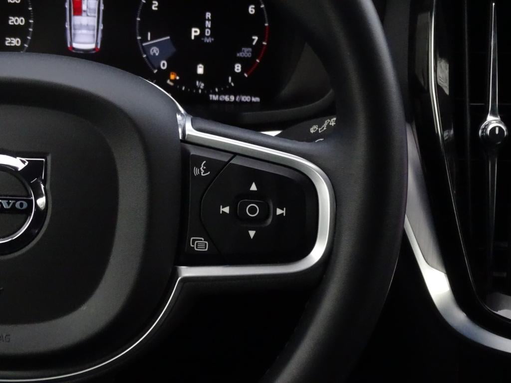 Volvo V60 2.0 b3 momentum advantage | led | stoel-stuurverwarming