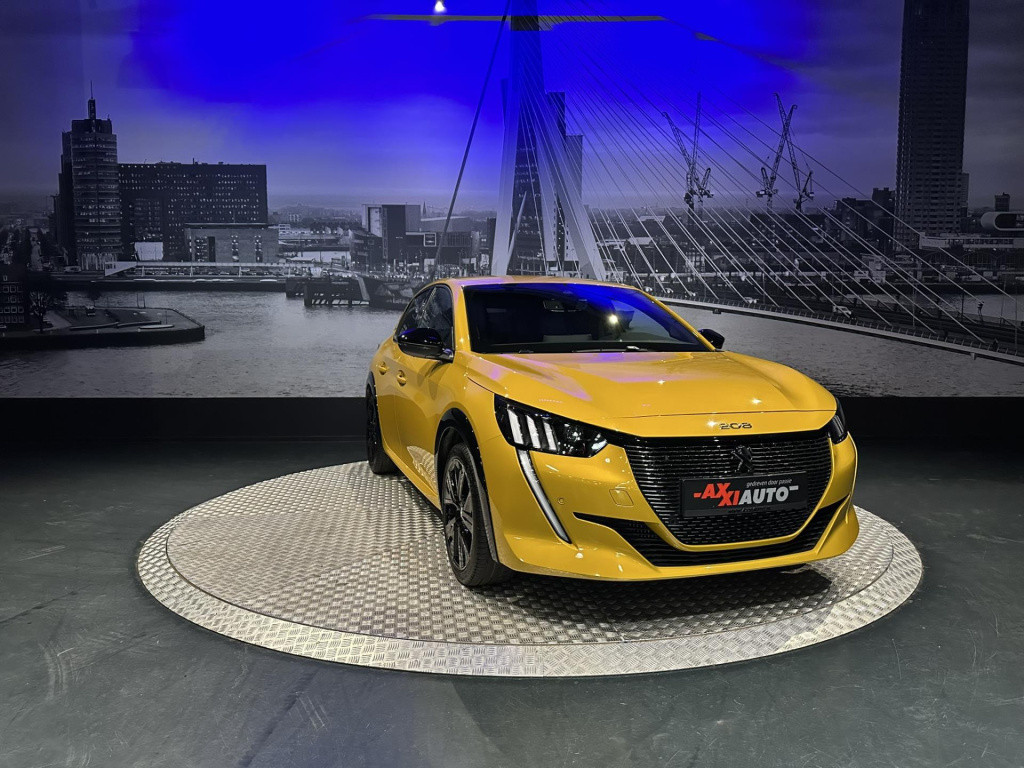Peugeot 208 1.2 puretech 100 gt *appconnect*camera*