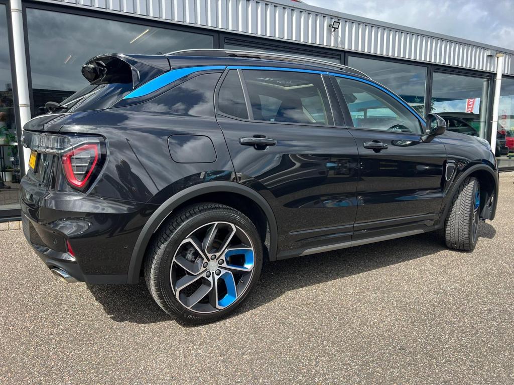 Lynk & Co 01 1.5 261pk phev , panodak , adaptive cc , 360gr camera , carlpl