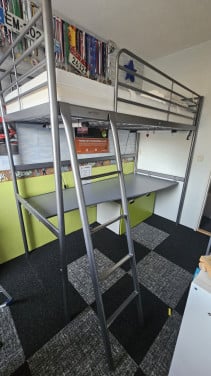 Hoogslaper met buro