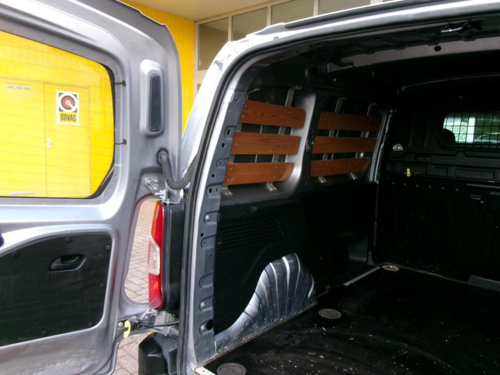 Peugeot Partner 1.5 bluehdi 75 airco, trekhaak, 3-zits