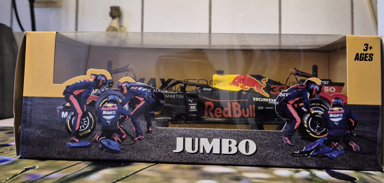 Racewagen Max Verstappen formule 1. Schaalmodel 1:24