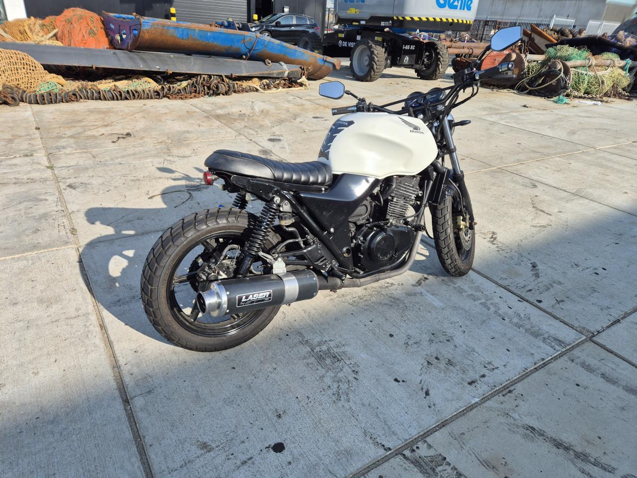 Honda scrambler 500cc