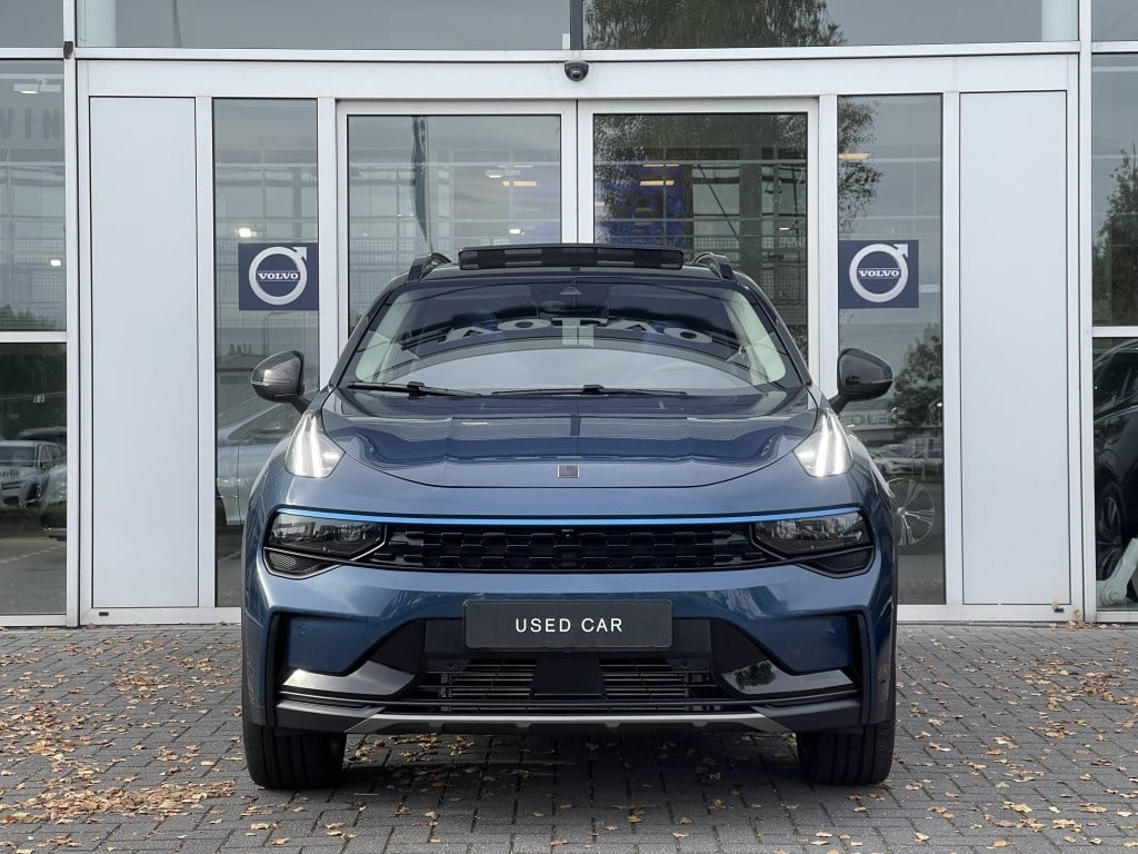 Lynk & Co 01 262pk plug-in hybride| panodak| adap.cruise| 360camera| keyles