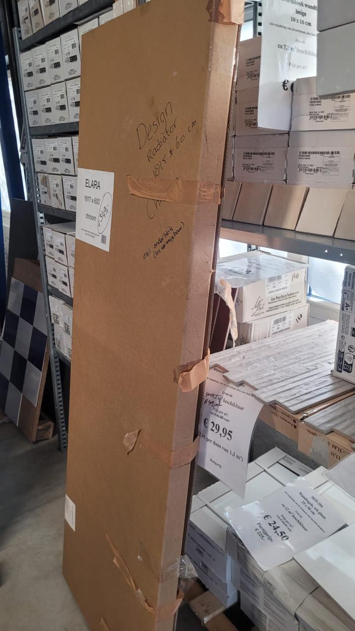 Wiesbaden Elara radiator, chroom, 181x60 cm