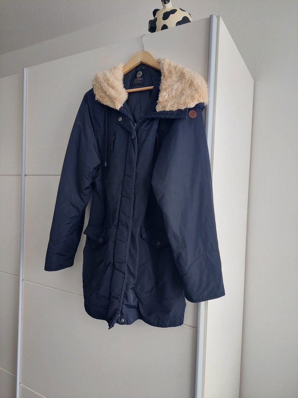 Te koop twee jassen