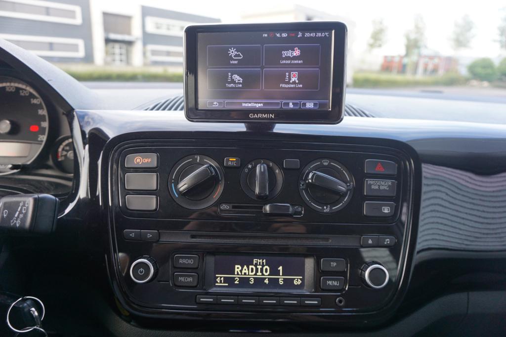 Volkswagen UP! 1.0 move up! bluemotion airco / elektr. ramen / lm velgen / 