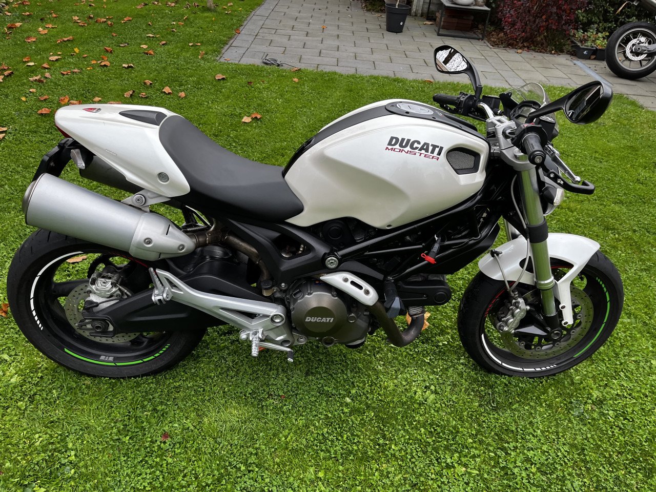 Ducati Monster 696+, 01-05-25 beurt gehad