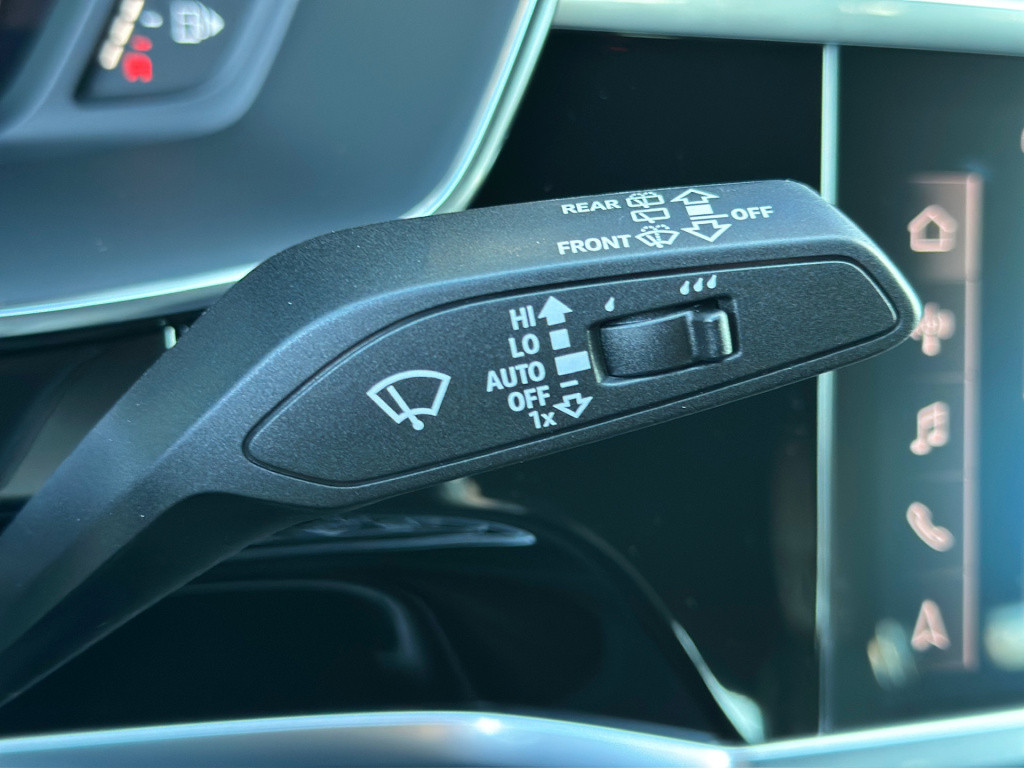 Audi Q3 sportback 45 tfsie s-line | keyless | dode hoek | adapt. cruise | e