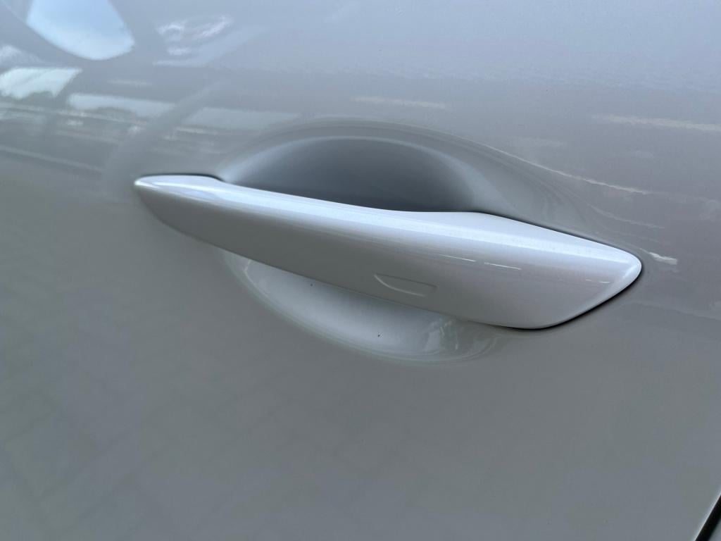 Mazda 3 2.0 e-skyactiv-x m hybrid 180 luxury|bose|aero pack|rijklaar