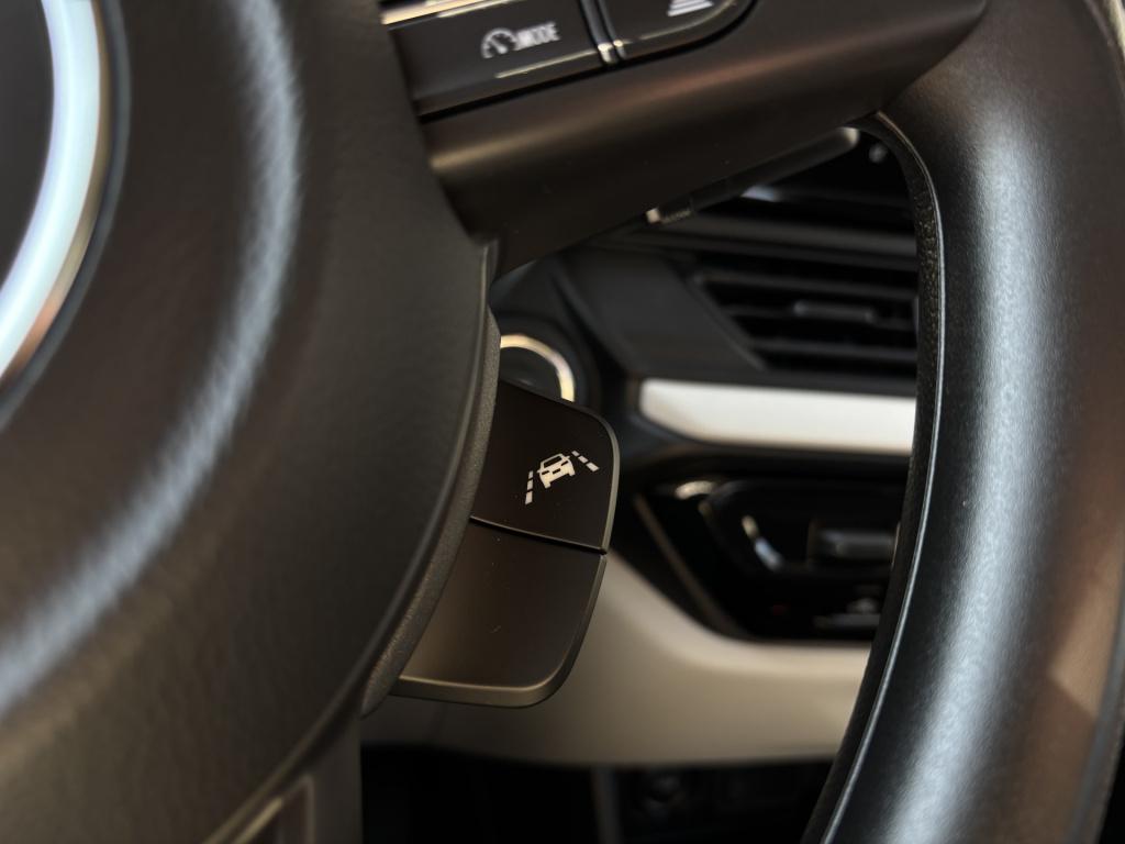 Suzuki Swift 1.2 comfort smart hybrid black orange edition/2250 korting