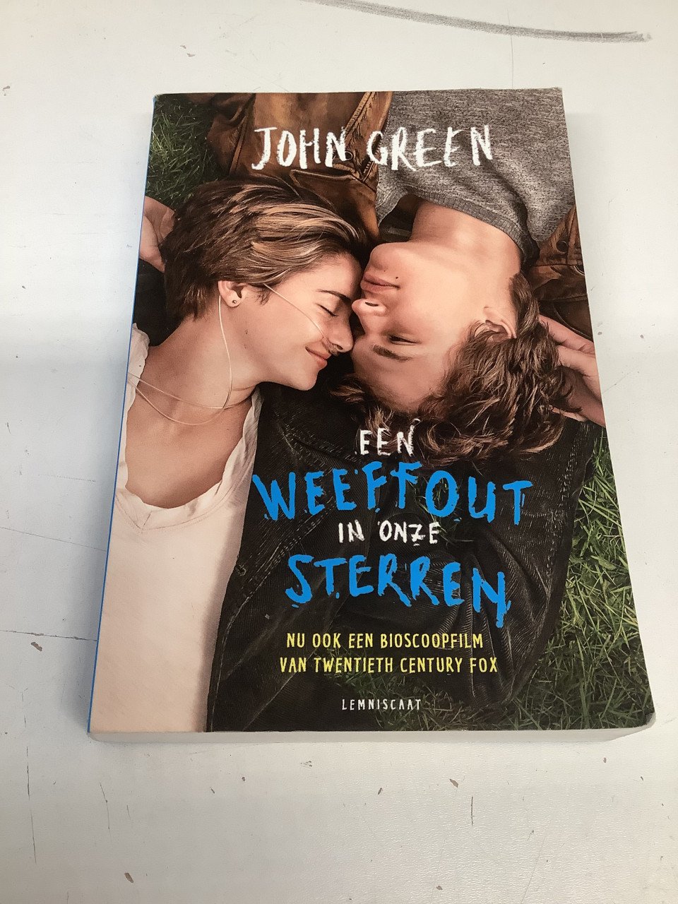 Boek. Een weeffout in onze sterren - John Green.