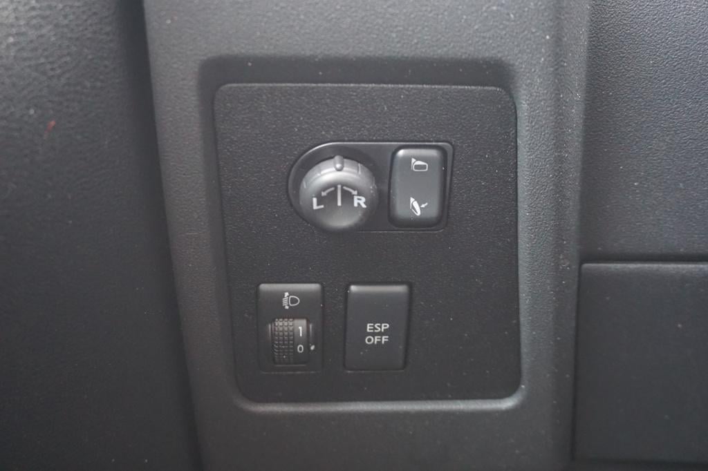 Nissan Qashqai 2.0 tekna climate / navi / cruise / camera / trekhaak / elek