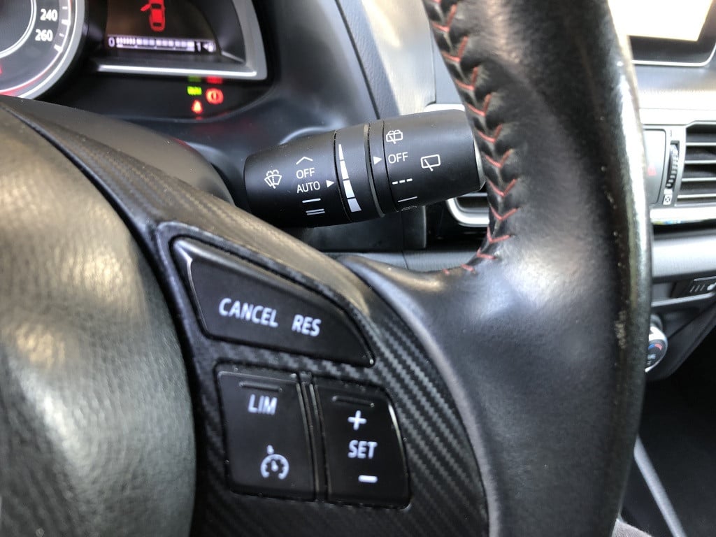 Mazda 3 2.0 ts+
