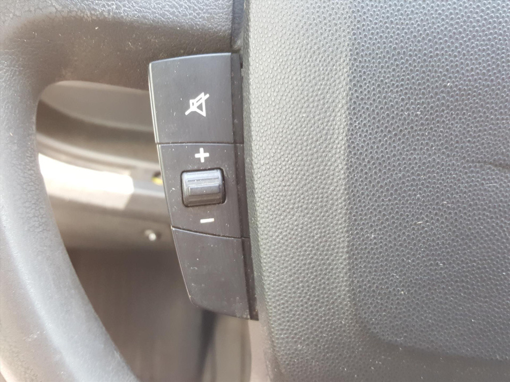 Peugeot Boxer chassisdubbelcabine 3500kg 2.2hdi-130pk dubbele cabine 7perso