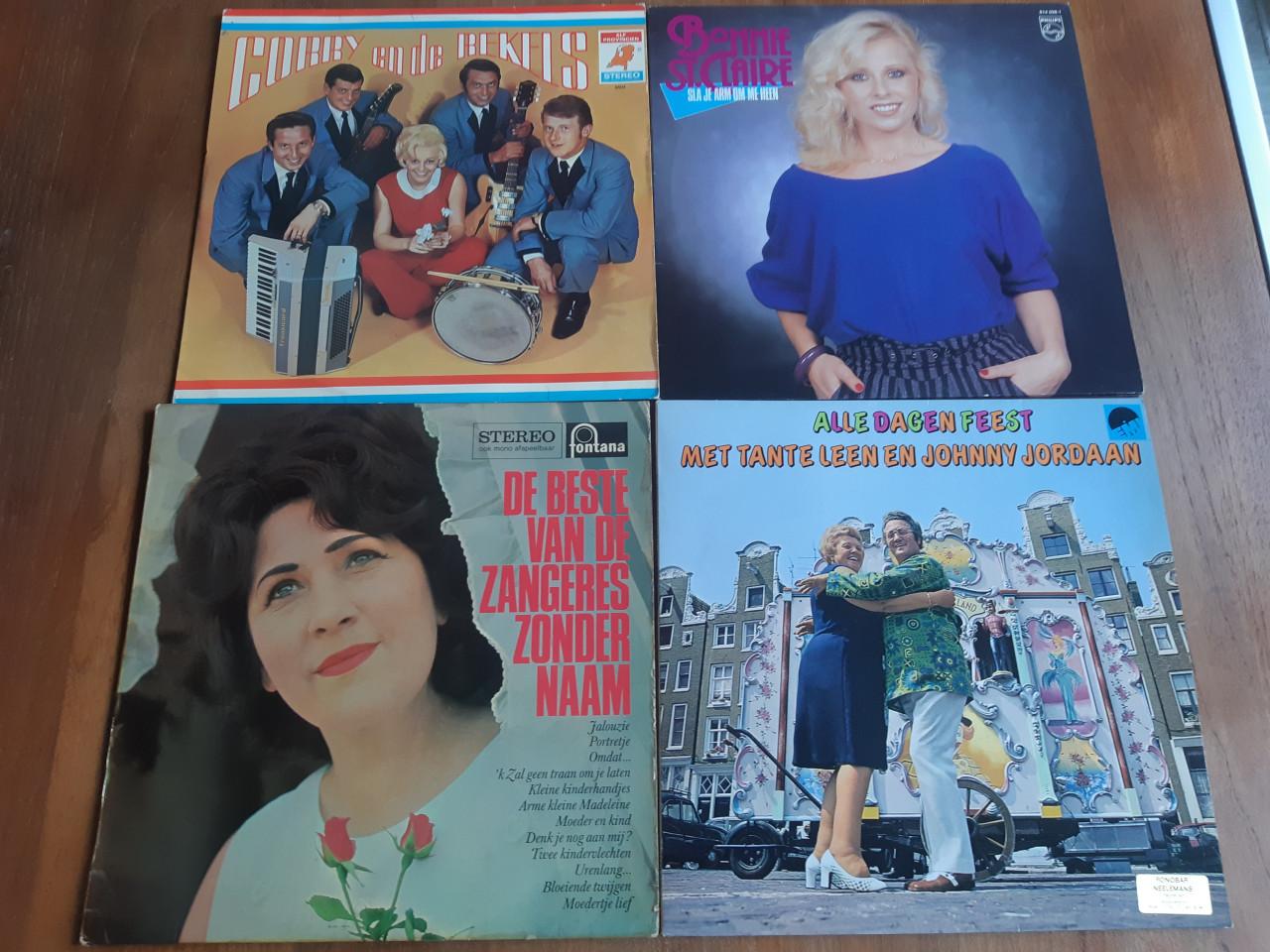 12 Nederlandstalige lp's