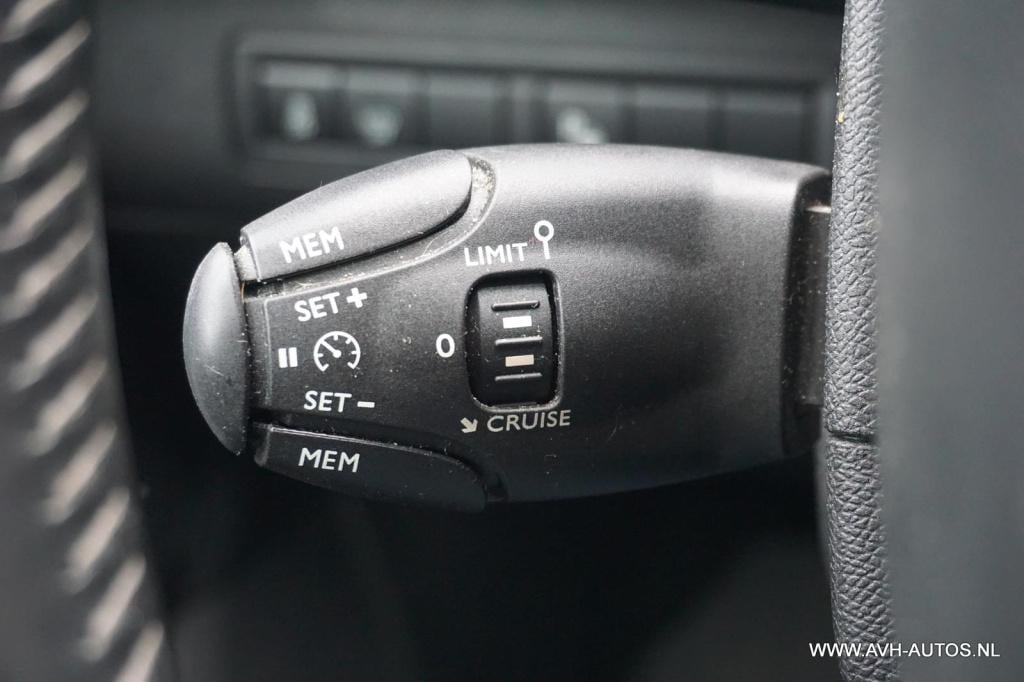 Peugeot 308 sw 1.2 e-thp première