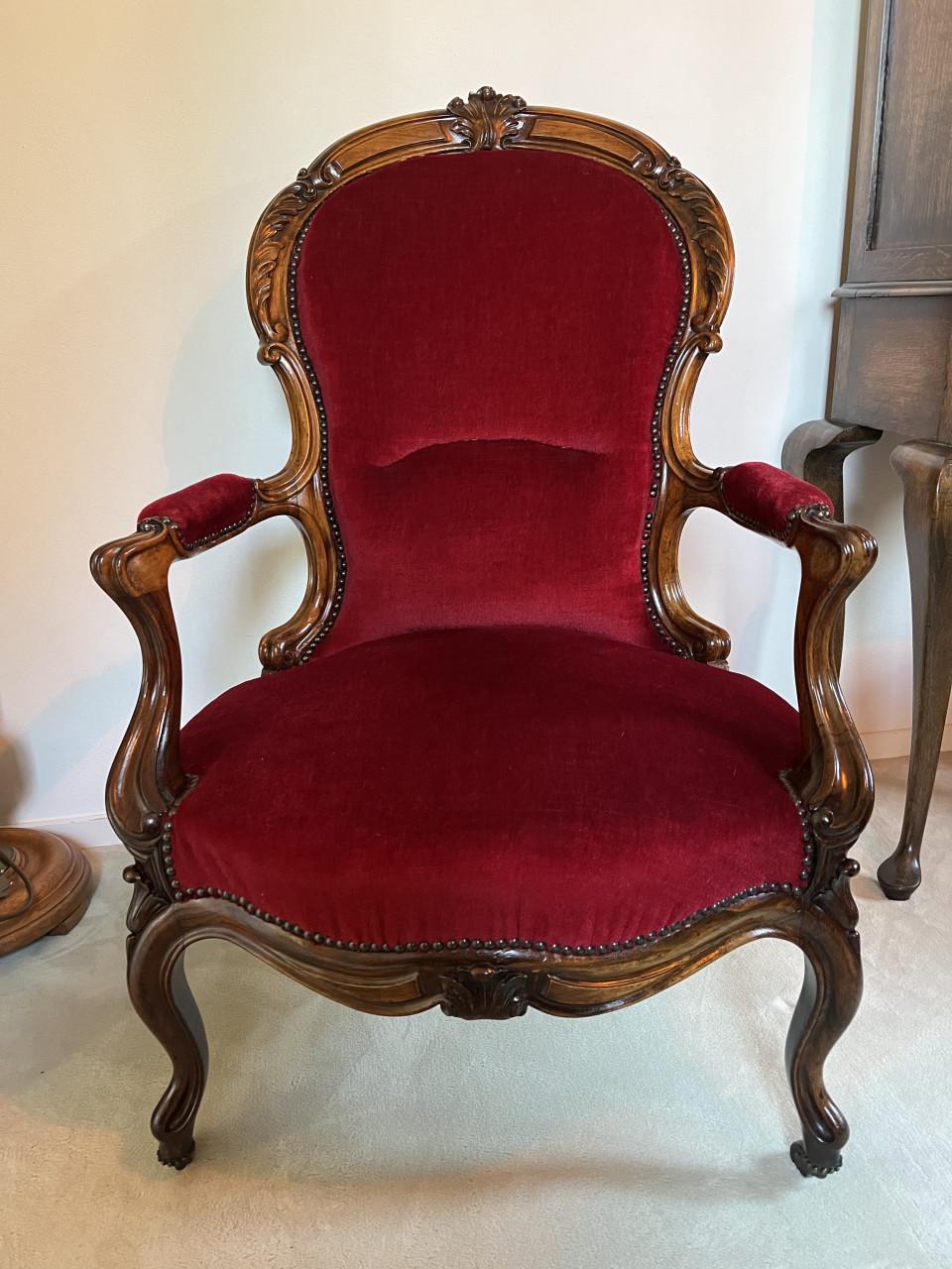 Antieke Rococo tafel, stoelen en zitbank in prima staat