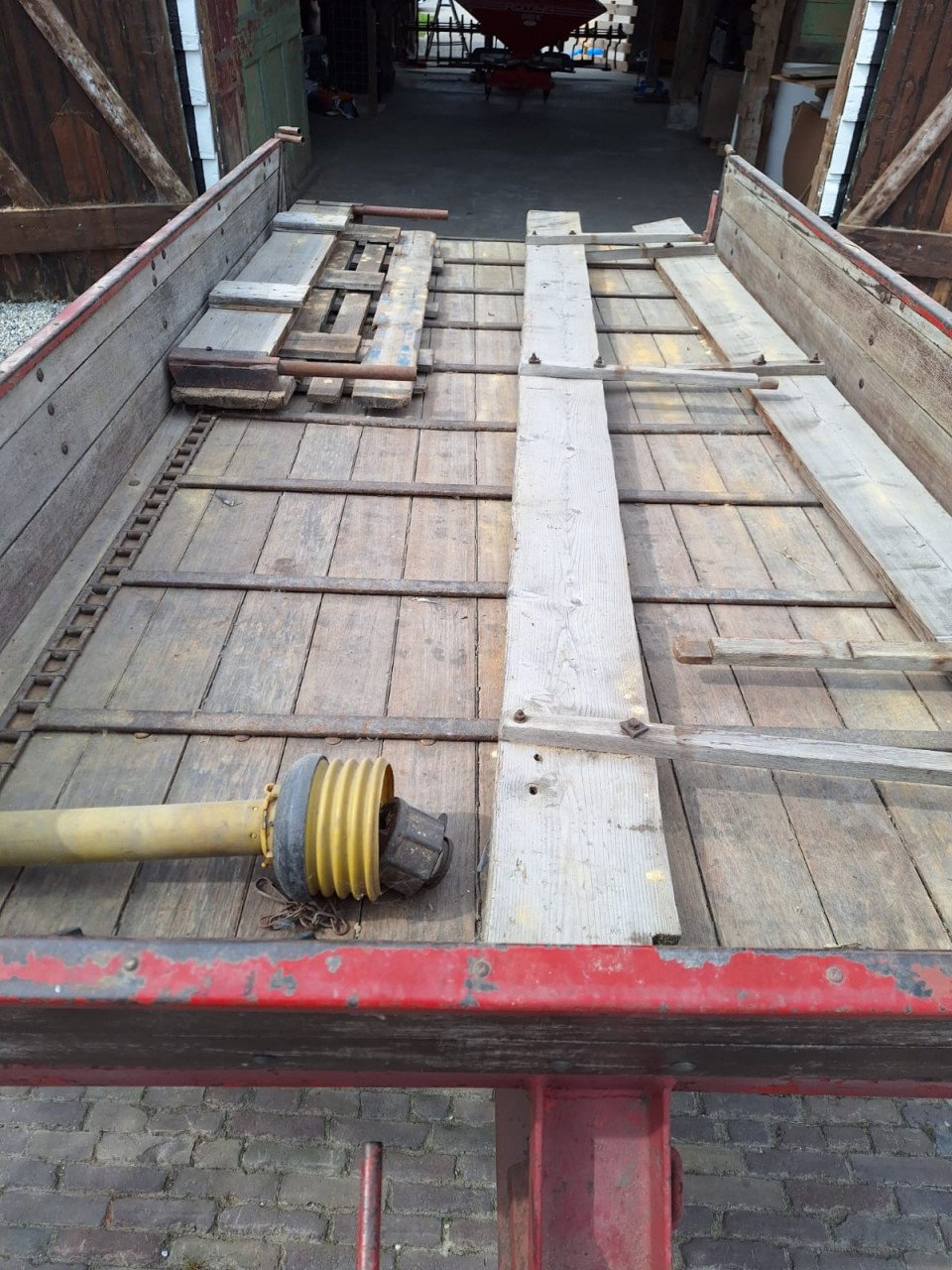 Zelflosser/mestwagen/verspreider