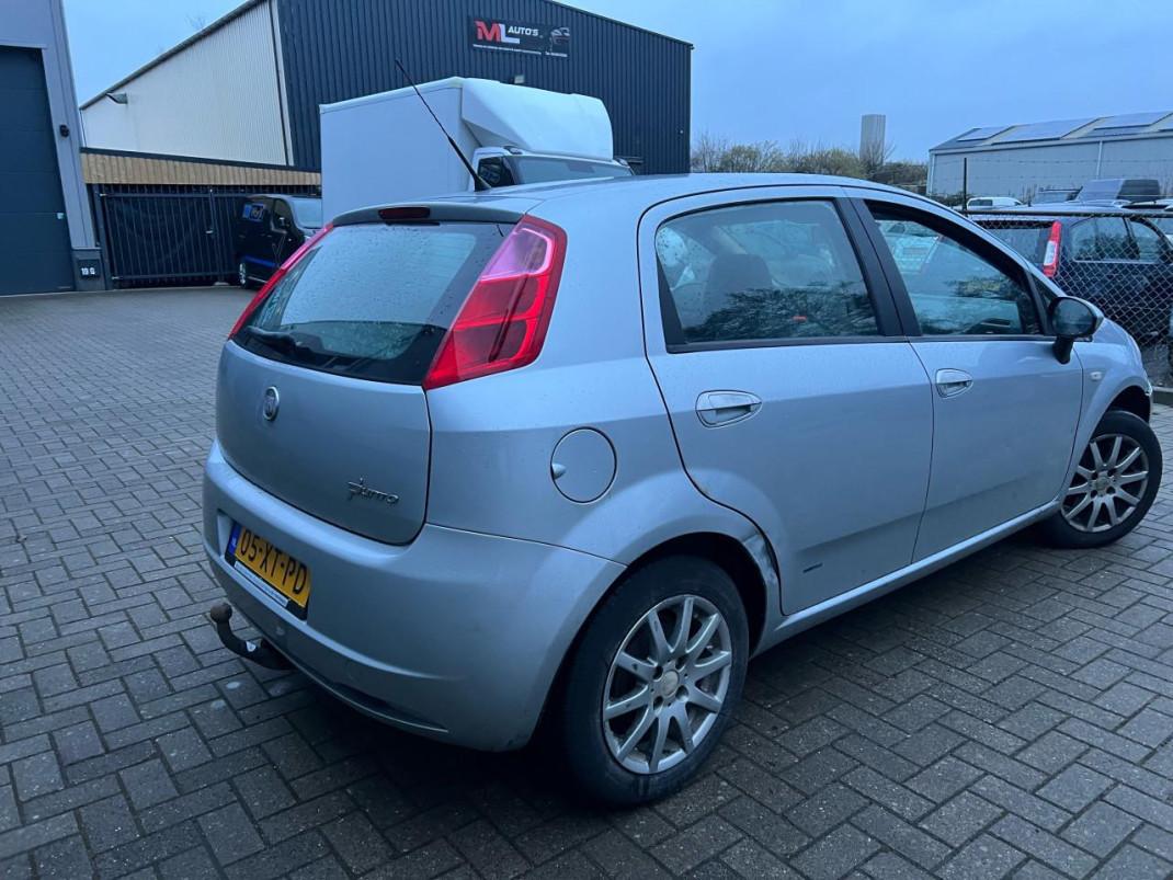 Fiat Grande Punto 1.4Dynamic € 1099