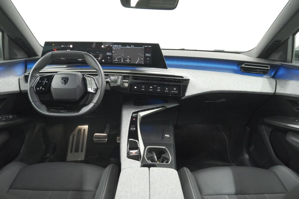Peugeot 3008 1.2 hybrid 136 gt | elektrische kofferklep | camera | adaptiev