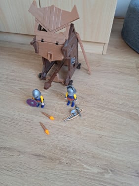 Playmobil Aanvalstoren van de Valkenridders – 6628.