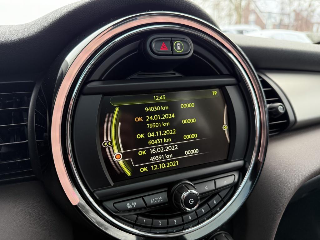 Mini 5-deurs mini 2.0 coop.s chili // goed uitgerust // dealer onderhouden 