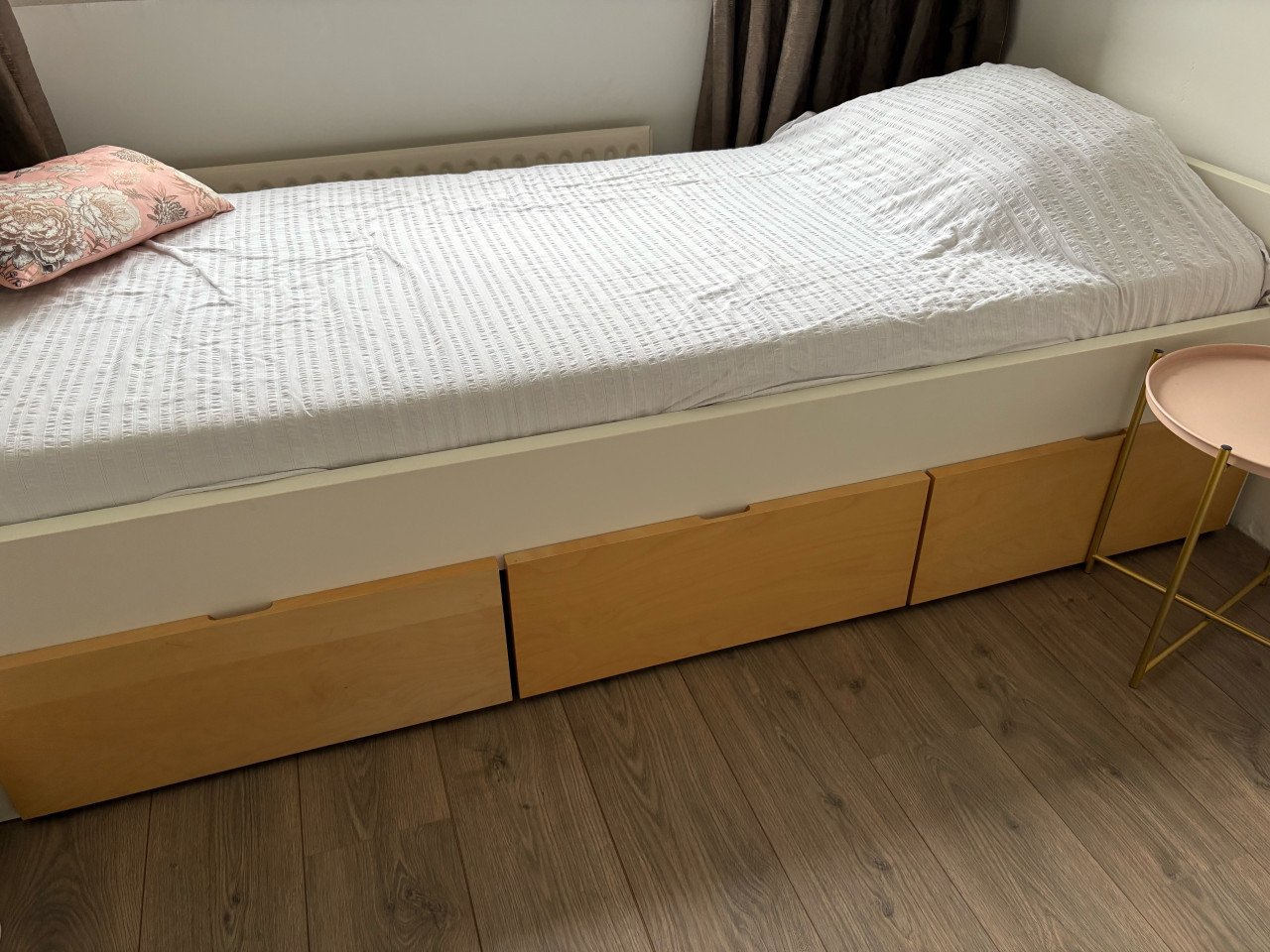 Compleet 1 persoons bed incl matras en beddengoed